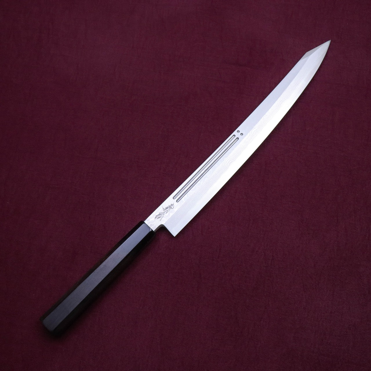 義弘作 銀三墨流 護摩箸 珠玉二本彫 勘所型切付柳刃