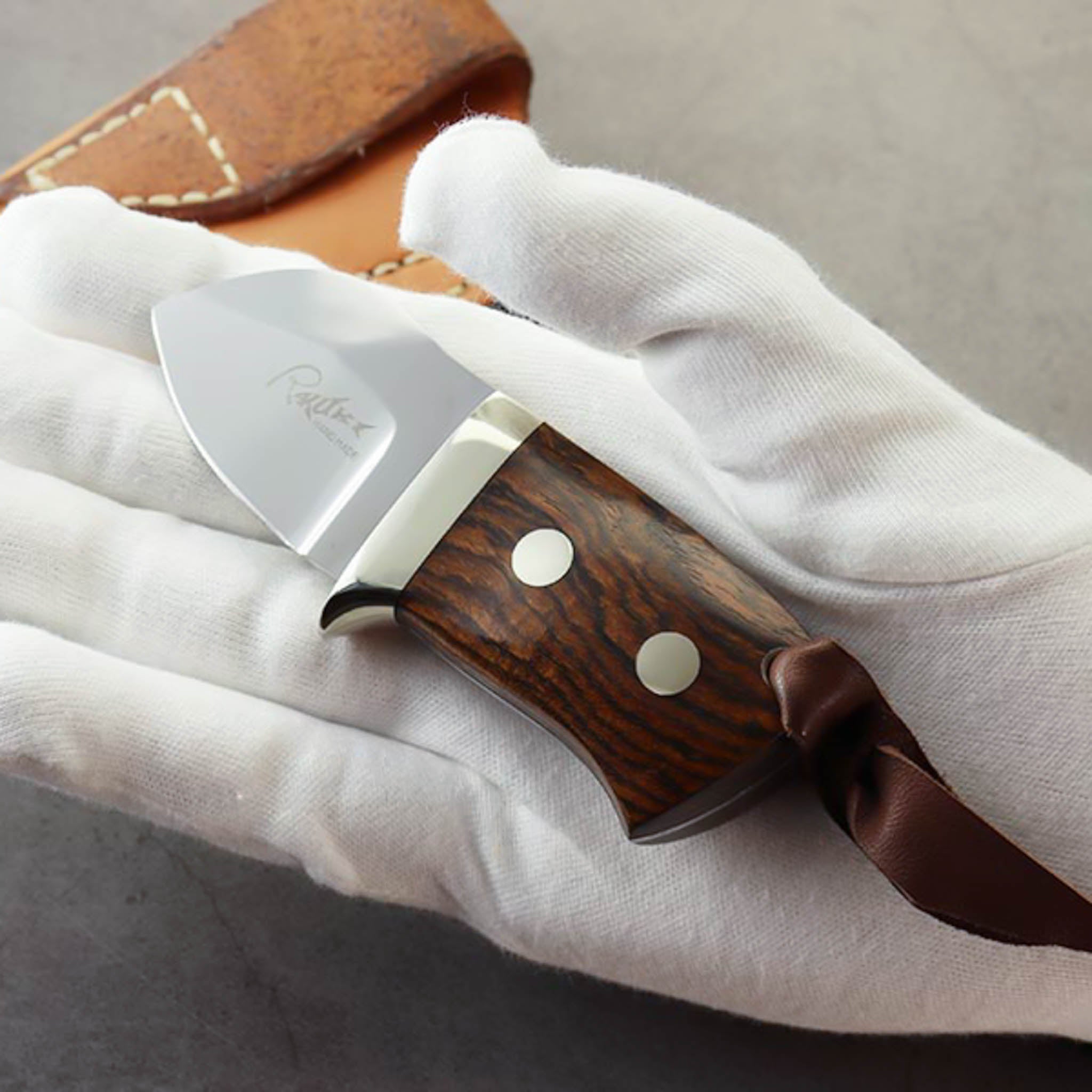 九鬼隆一作 Deformé 小型狩獵剝皮刀