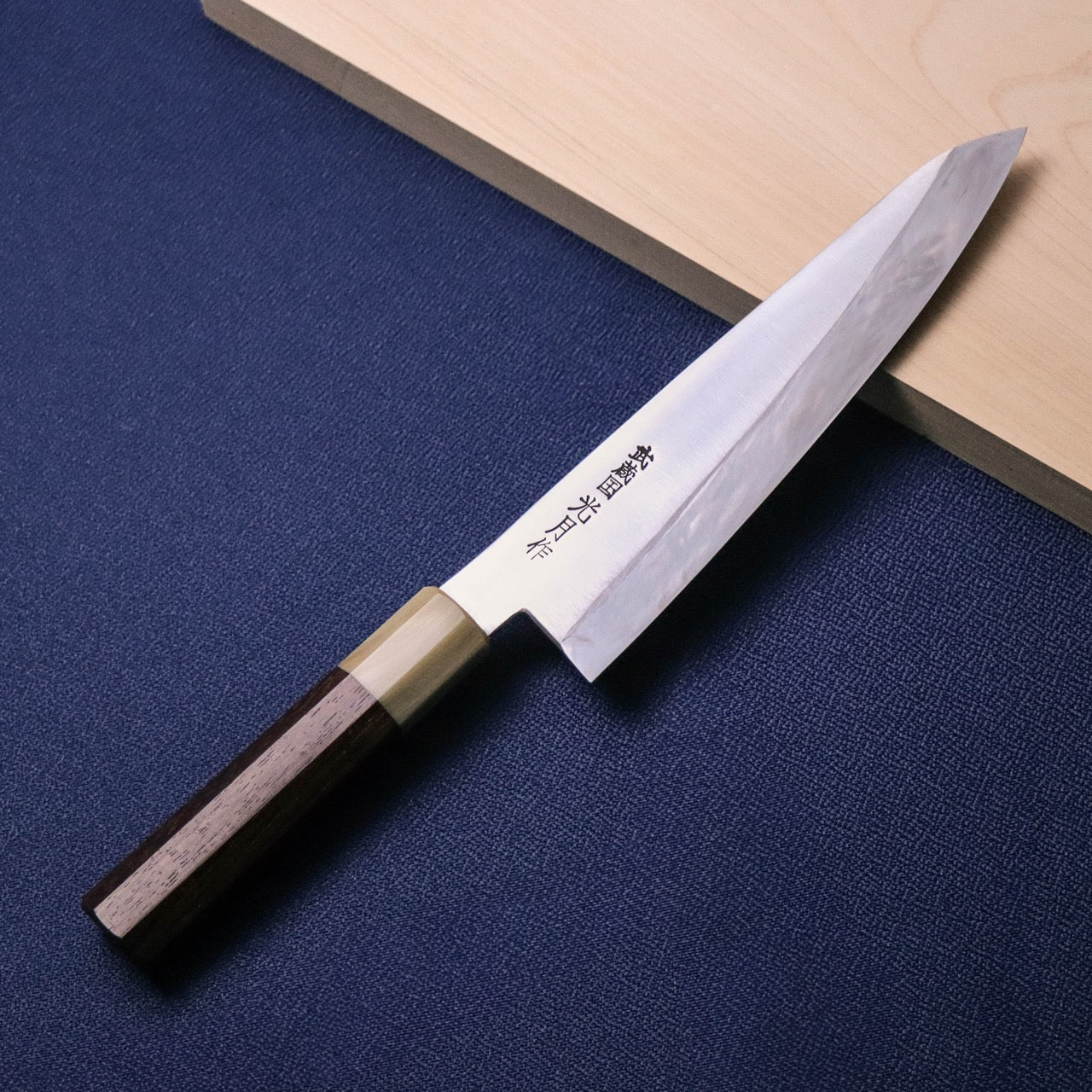 Musashinokuni Kogetsu Single-Bevel Wa-Gyuto White Buffalo Shitan Handle with Urasuki