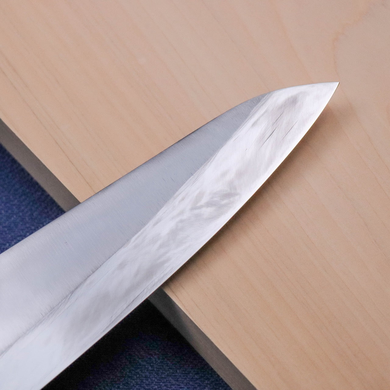 Musashinokuni Kogetsu Single-Bevel Wa-Gyuto White Buffalo Shitan Handle with Urasuki