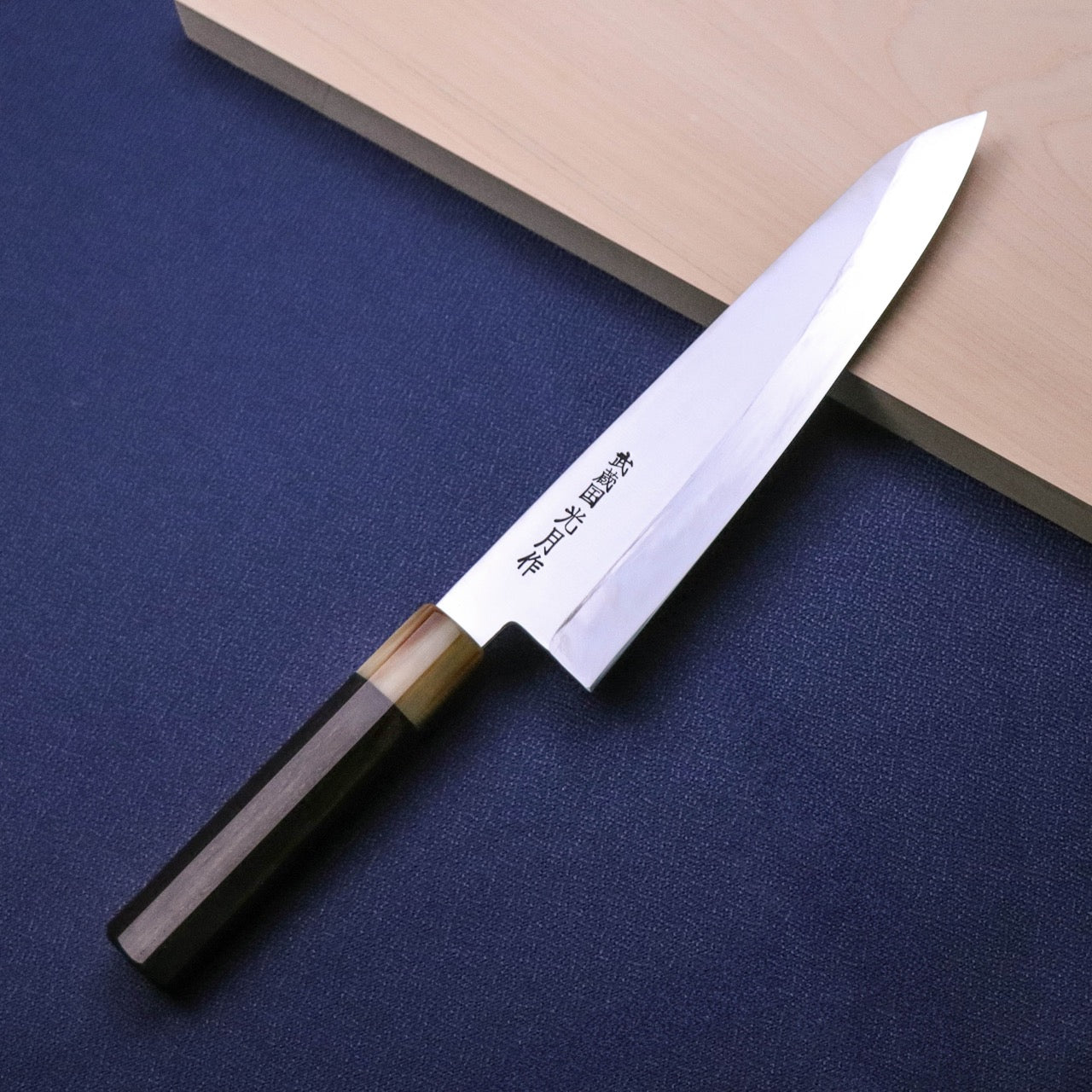Musashinokuni Kogetsu Single-Bevel Wa-Gyuto White Buffalo Shitan Handle without Urasuki