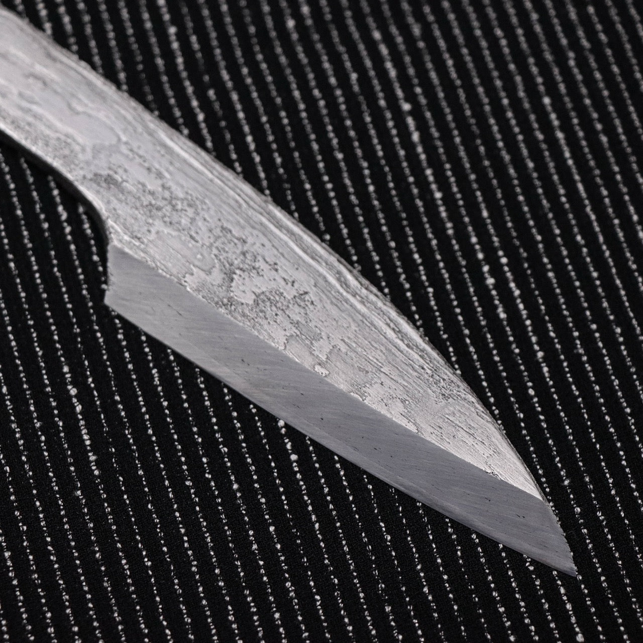 金高佳孝作 手工鍛煉古鐵白一鋼 共柄片刃小刀