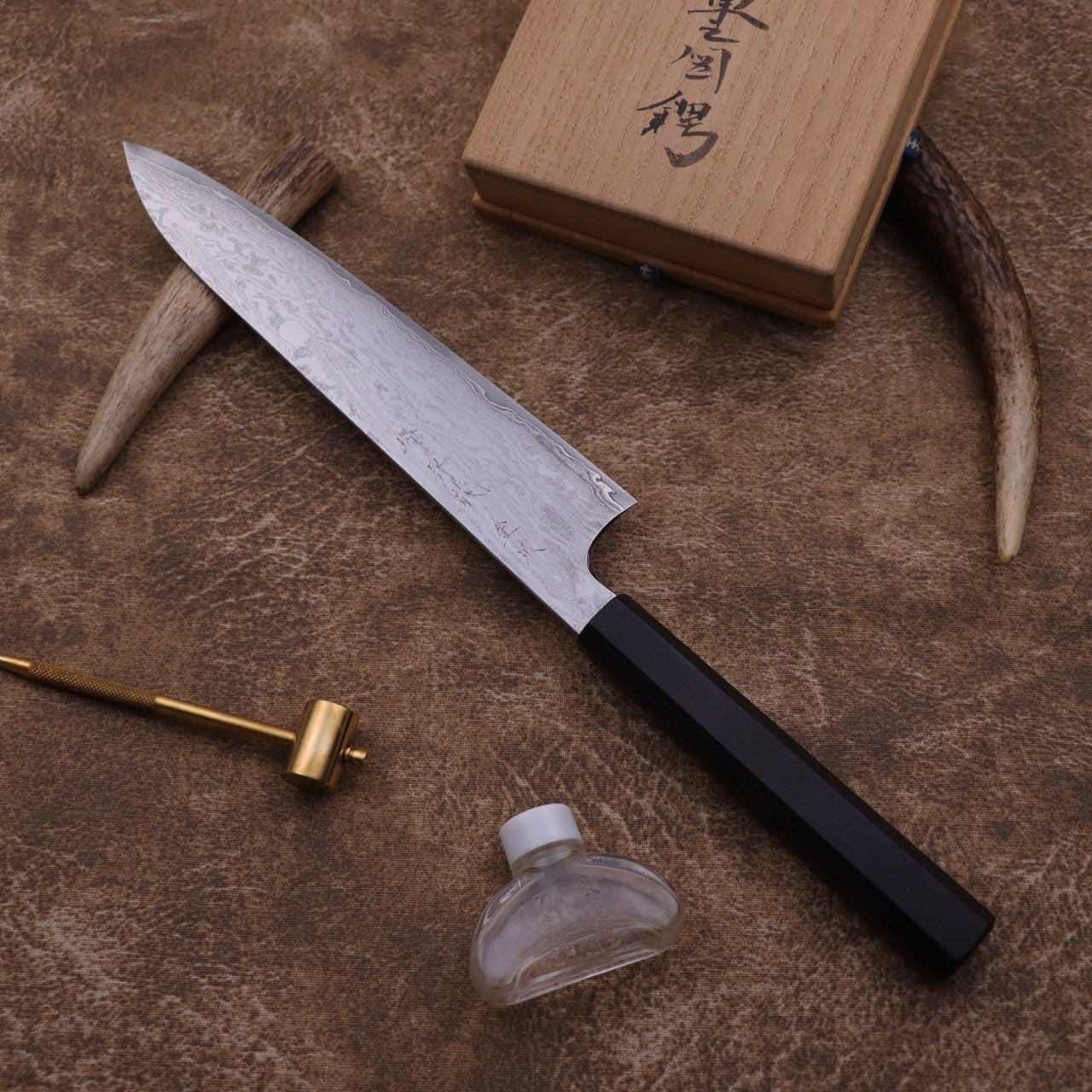 堺昇龍 手工鍛造秘傳日本不鏽合金鋼 金波黑檀和牛刀