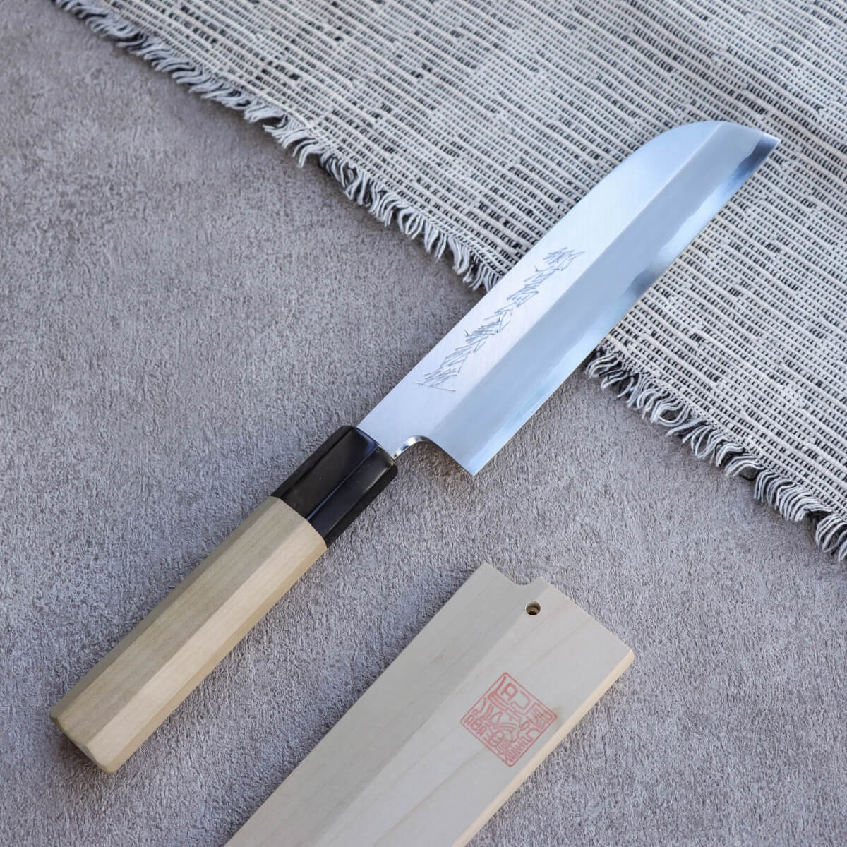 Yoshihiro Silver #3 Hon-Kasumi Kamagata Usuba Magnolia Handle