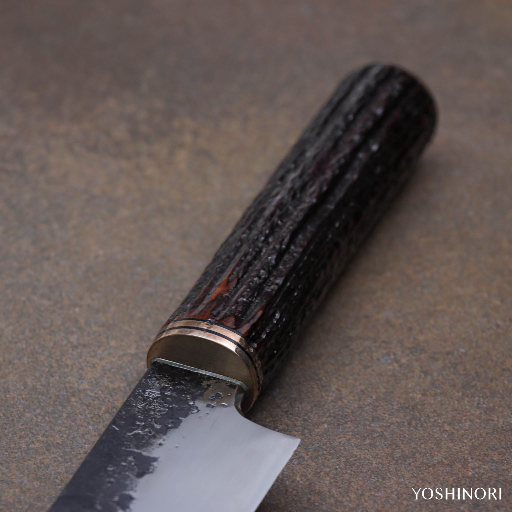 秋友義彥 甲伏鍛黑打 切付包丁(劍形山刀)琥珀鹿角柄