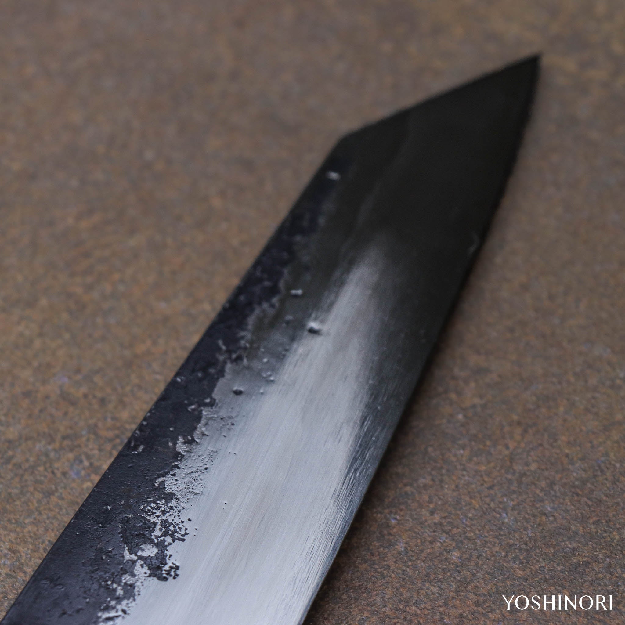 秋友義彥 甲伏鍛黑打 切付包丁(劍形山刀)琥珀鹿角柄