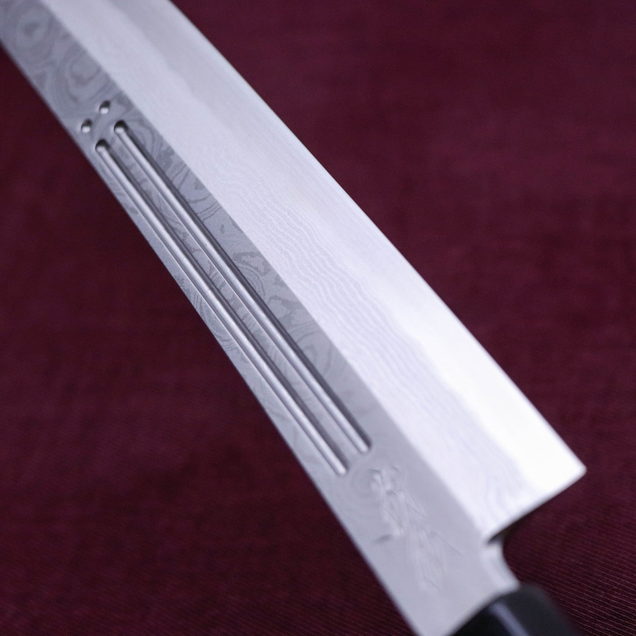 義弘作 銀三墨流 護摩箸 珠玉二本彫 勘所型切付柳刃