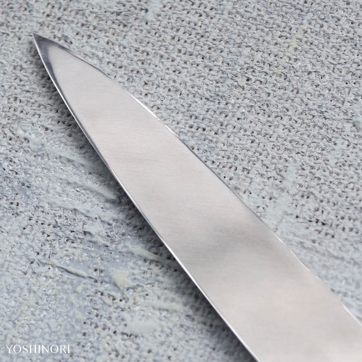 Sakai Shoryu V Gold Stainless Steel Yanagi with Urushi Saya