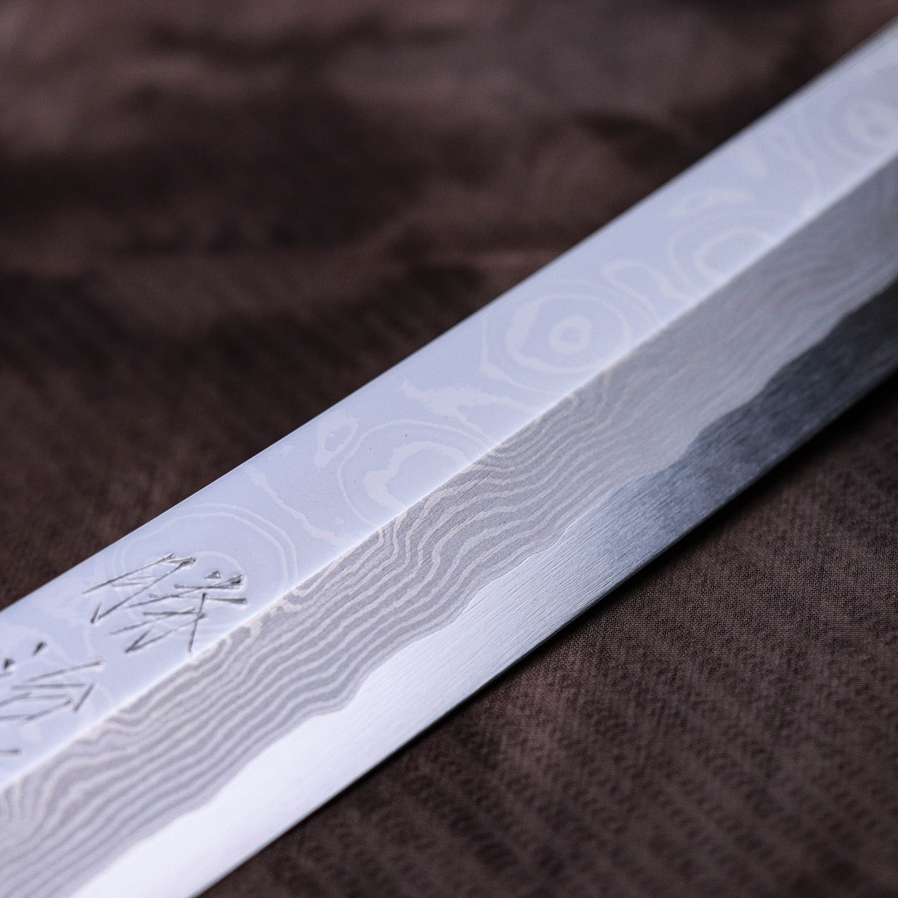 Shoji Silver #3 Suminagashi Mirror Finish Curved Blade Sakimaru Takohiki
