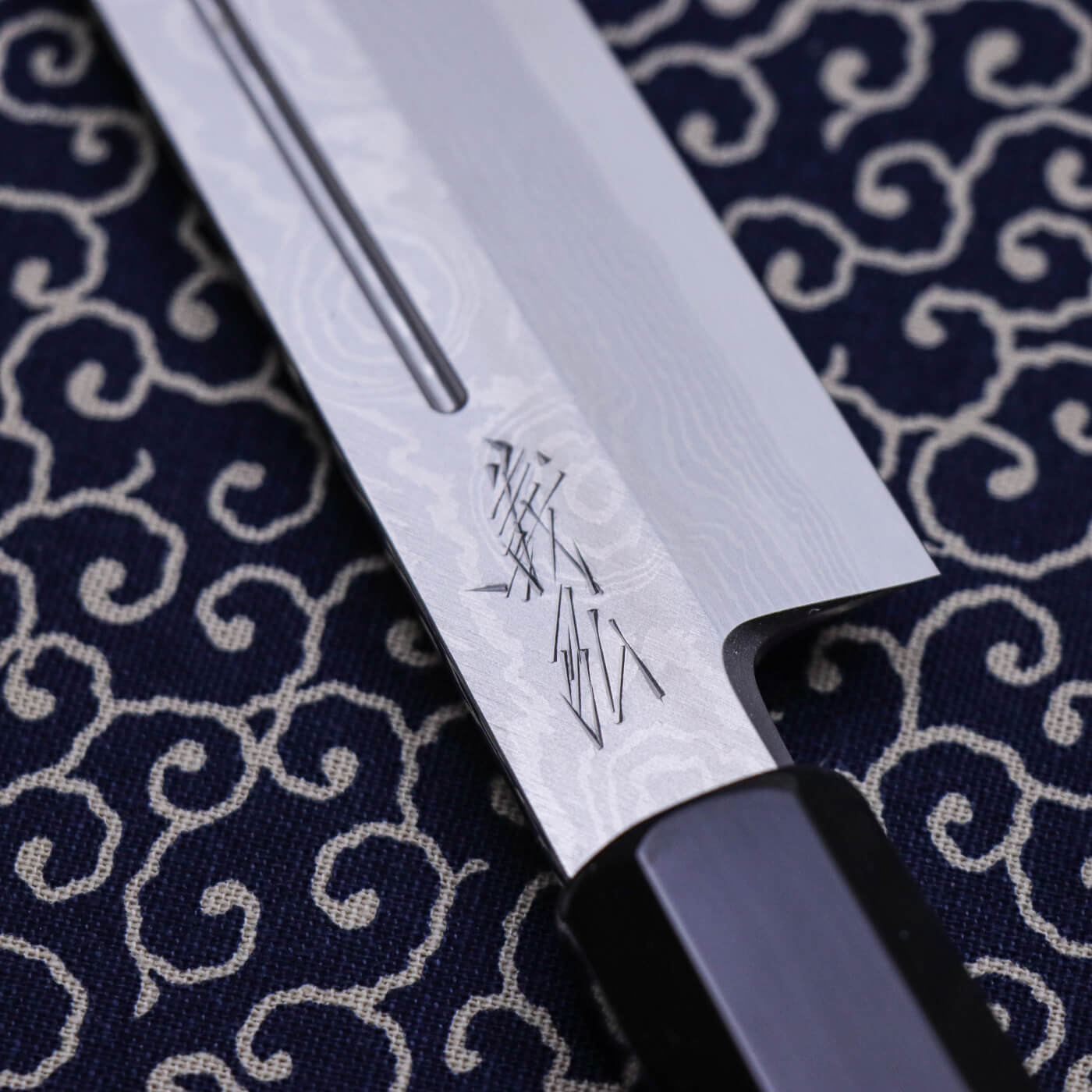 Yoshihiro Suminagashi Silver #3 Damascus cladding Sakimaru Takohiki with Single Groove