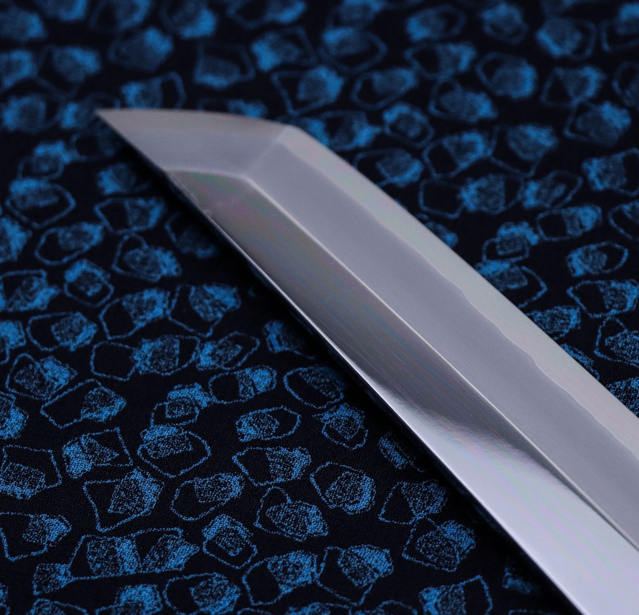 Yoshihiro Ginsan Mirror Finish Sakimaru Takohiki with Single Groove and Silver Ferrule Handle