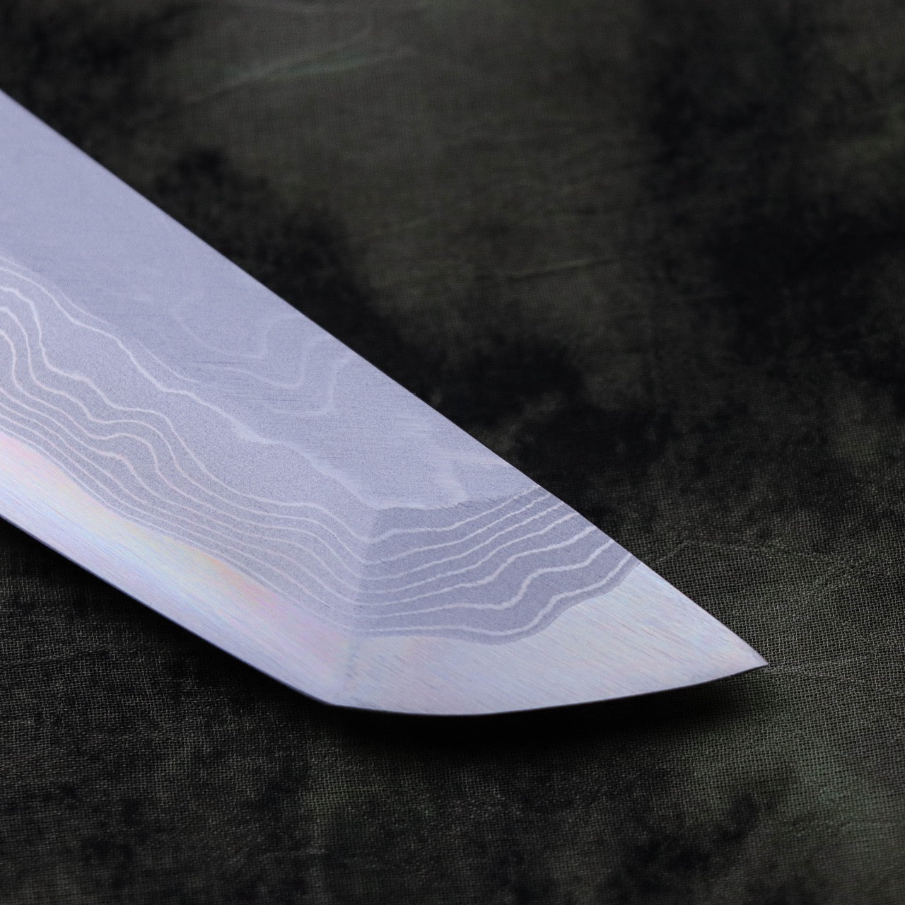 義弘作 青一墨流 護摩箸 珠玉二本彫 先丸柳刃 三銀卷八角柄