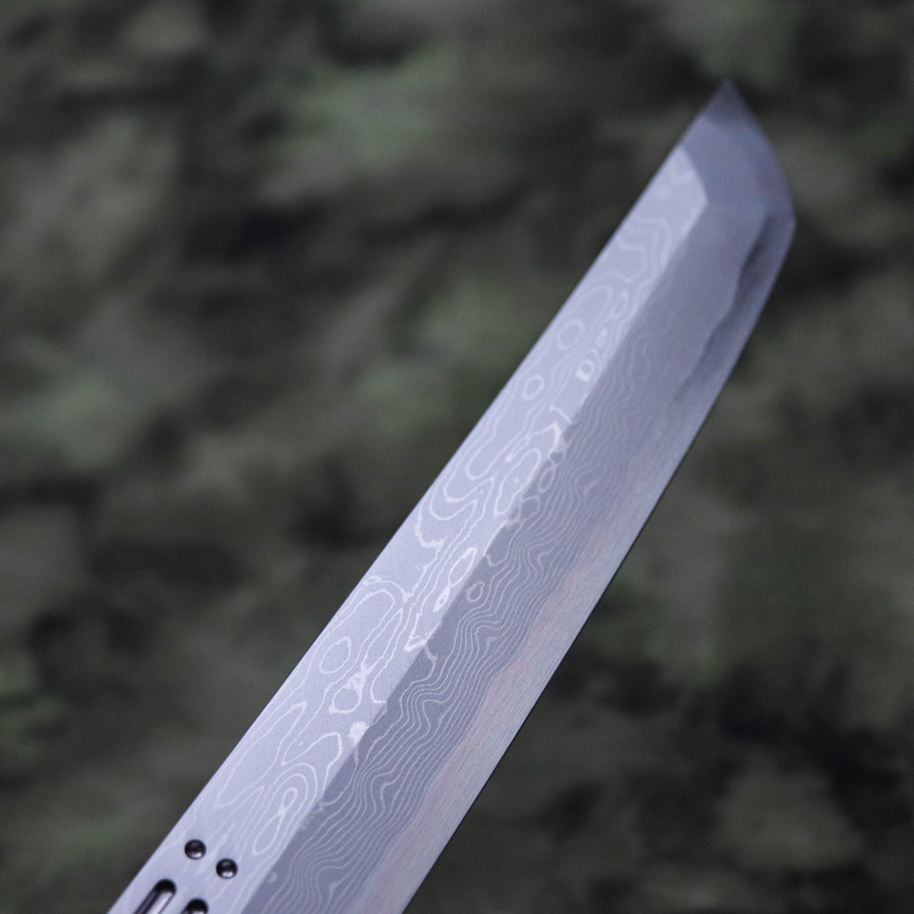 義弘作 青一墨流 護摩箸 珠玉二本彫 先丸柳刃 三銀卷八角柄