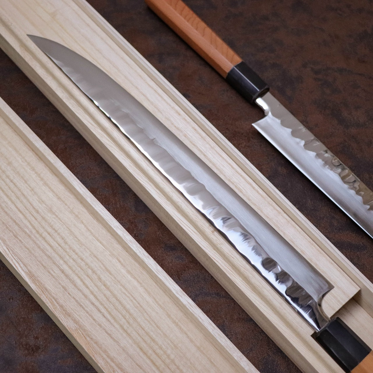 勝治作 SW特殊不鏽鋼本燒 太刀形柳刃（片刃筋引）