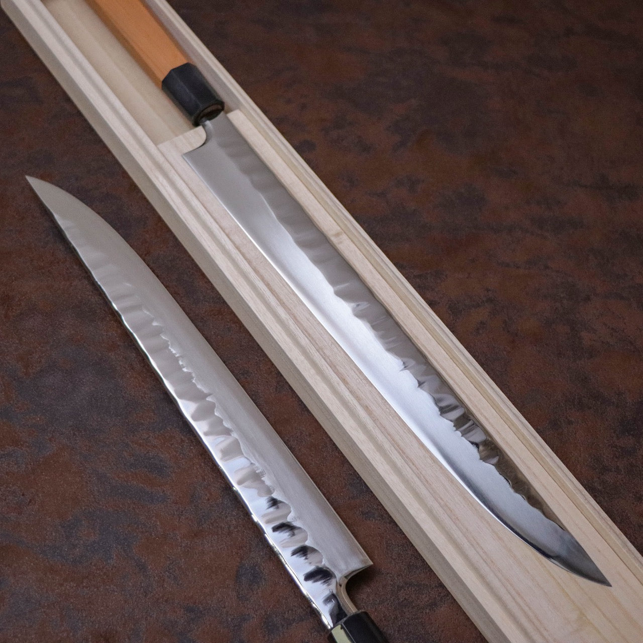 勝治作 SW特殊不鏽鋼本燒 太刀形柳刃（片刃筋引）