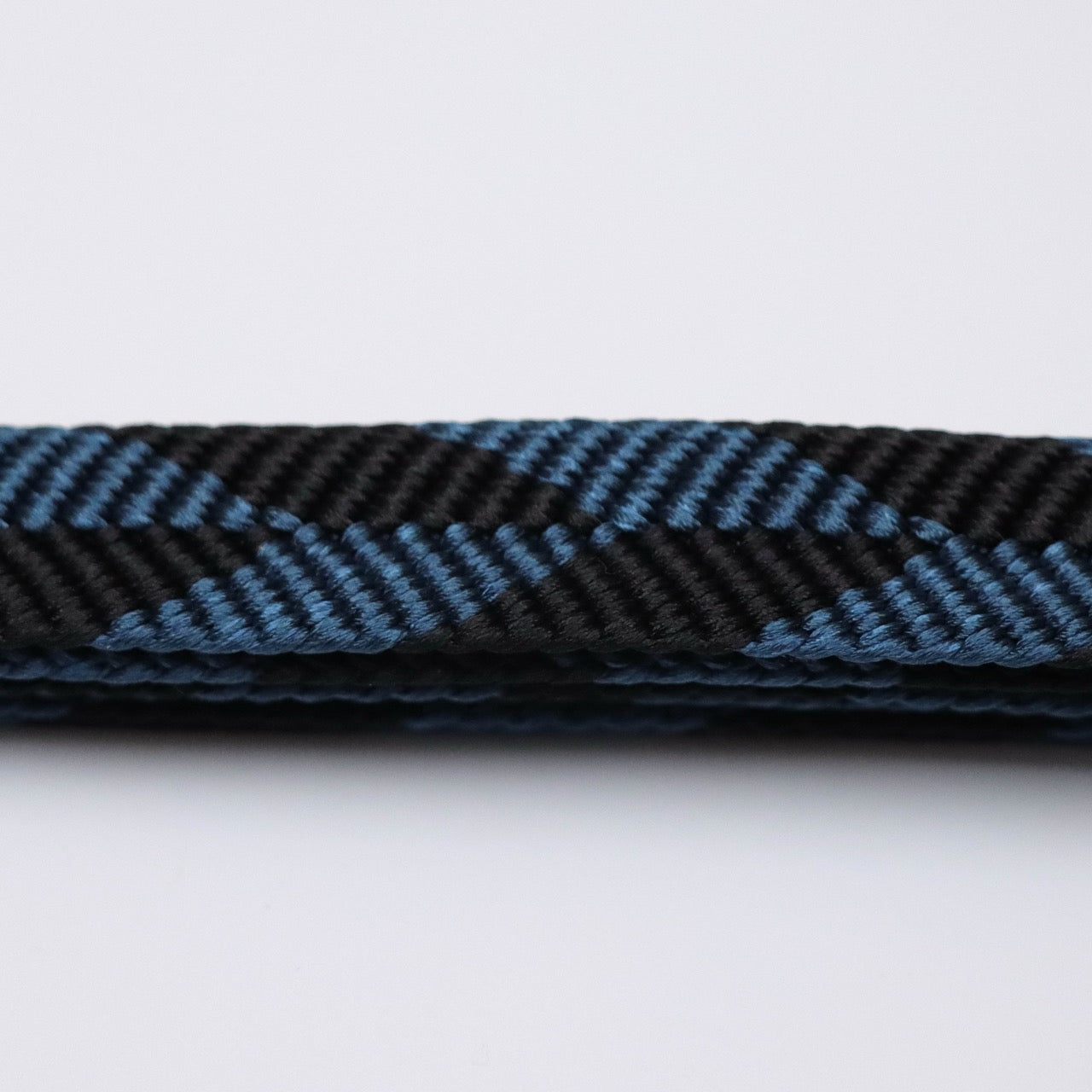 濃州堂正絹矢絣笹浪兩色織下緒