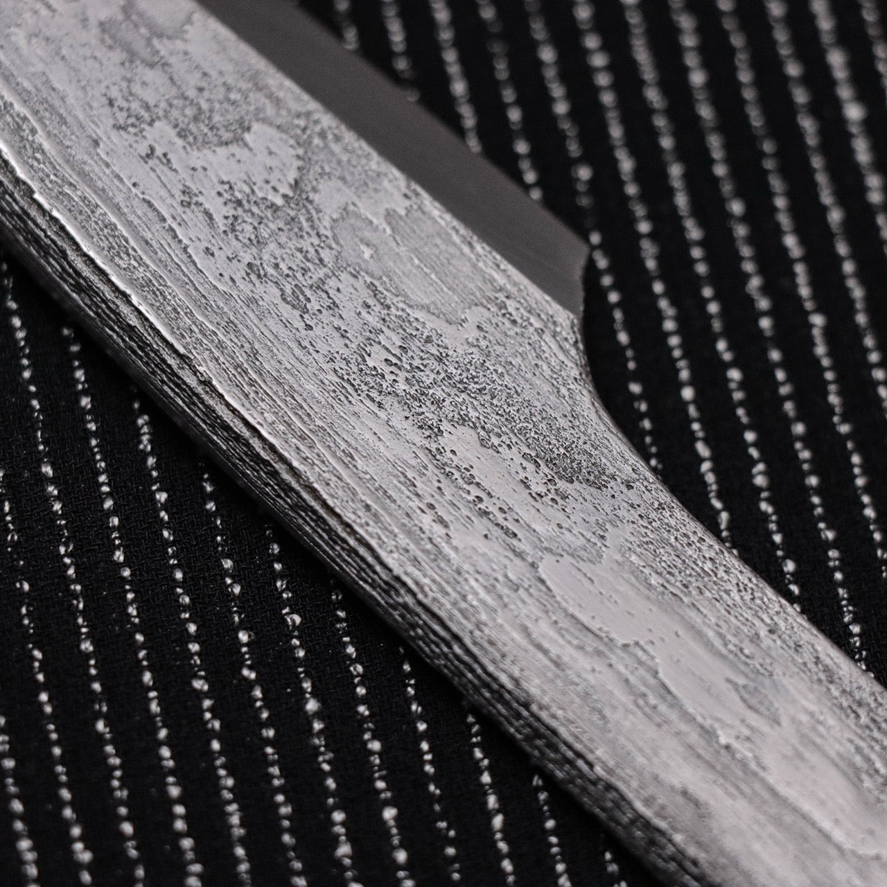 金高佳孝作 手工鍛煉古鐵白一鋼 共柄片刃小刀