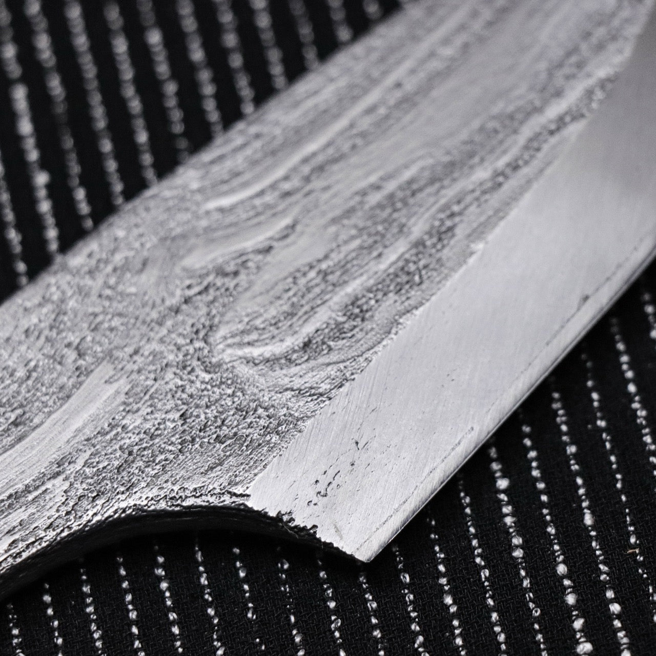 金高佳孝作 手工鍛煉古鐵白一鋼 片刃共柄小出刃