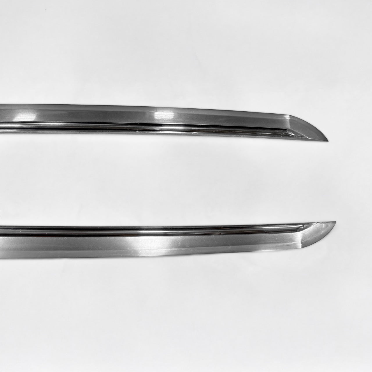 濃州住真勢子兼吉門人兼信 嫡子丹波修司兼延鍛之 昭和四十八年正月吉辰