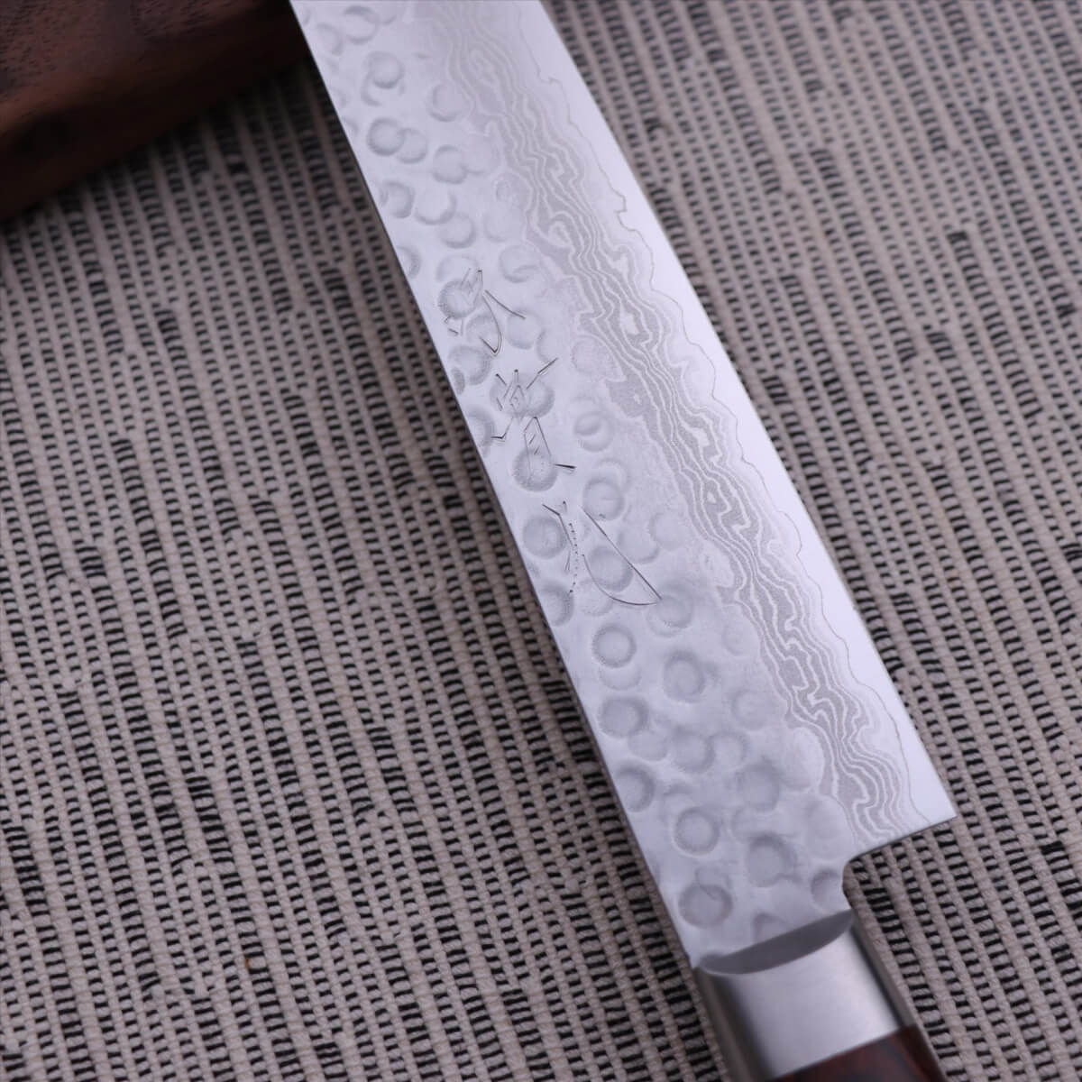 JIKKO Tsuchime Finish VG10 17-layer Damascus Steel Sujihiki