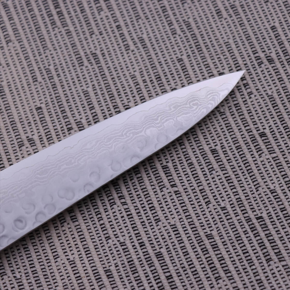 JIKKO Tsuchime Finish VG10 17-layer Damascus Steel Sujihiki