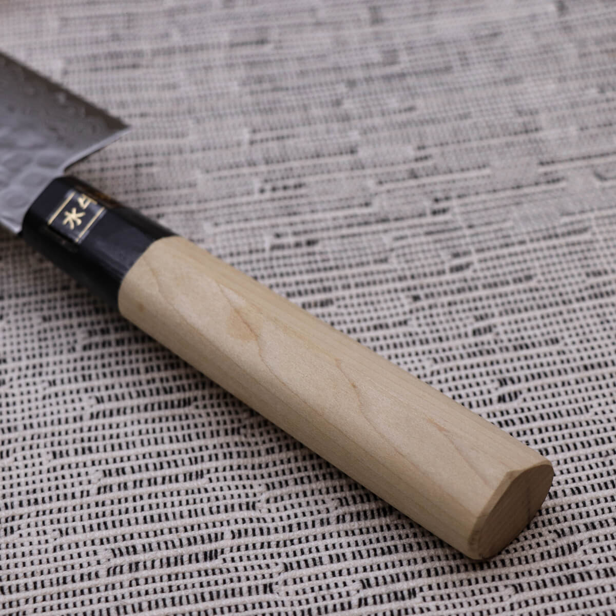 堺實光 VG10 槌目大馬士革千層鋼 和牛刀 朴木柄