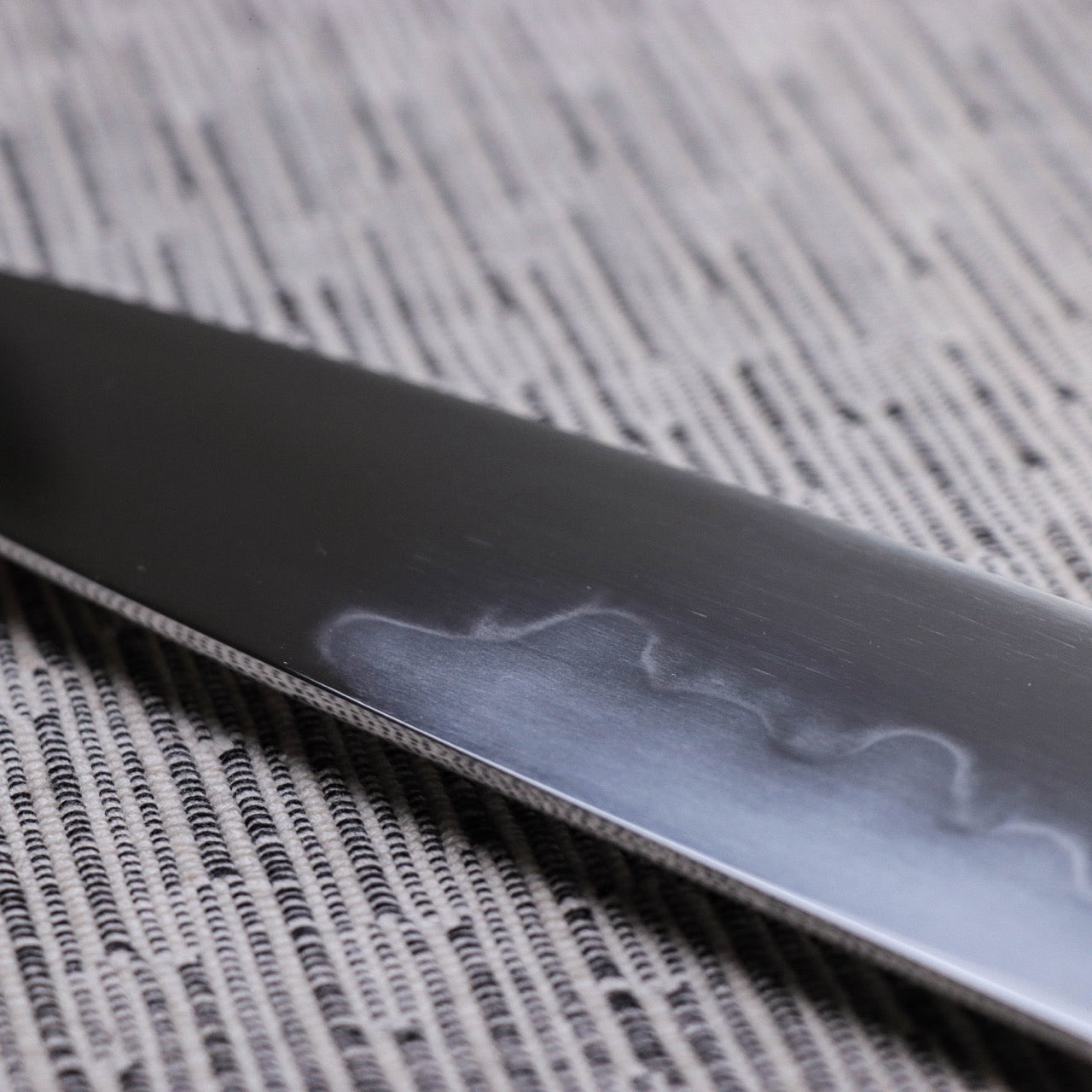 Minamoto Akitada White #3 Steel Tyouji Hamon Honyaki Wa-Gyuto