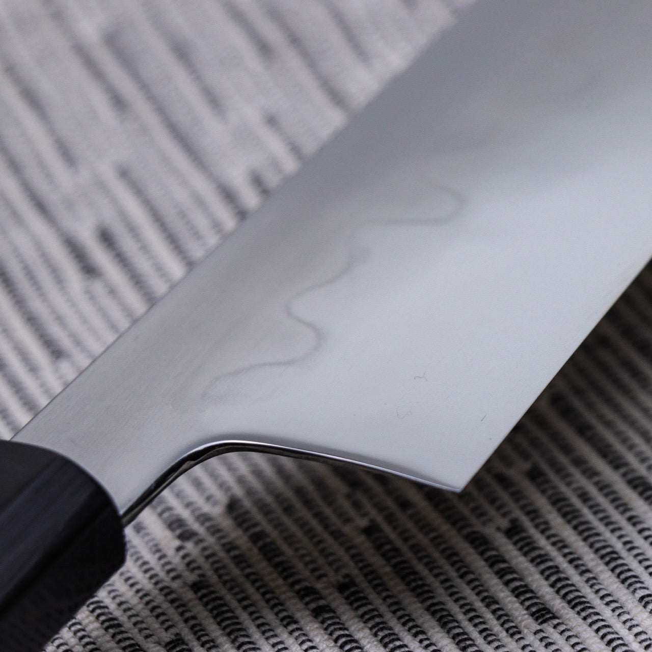 Minamoto Akitada White #3 Steel Tyouji Hamon Honyaki Wa-Gyuto