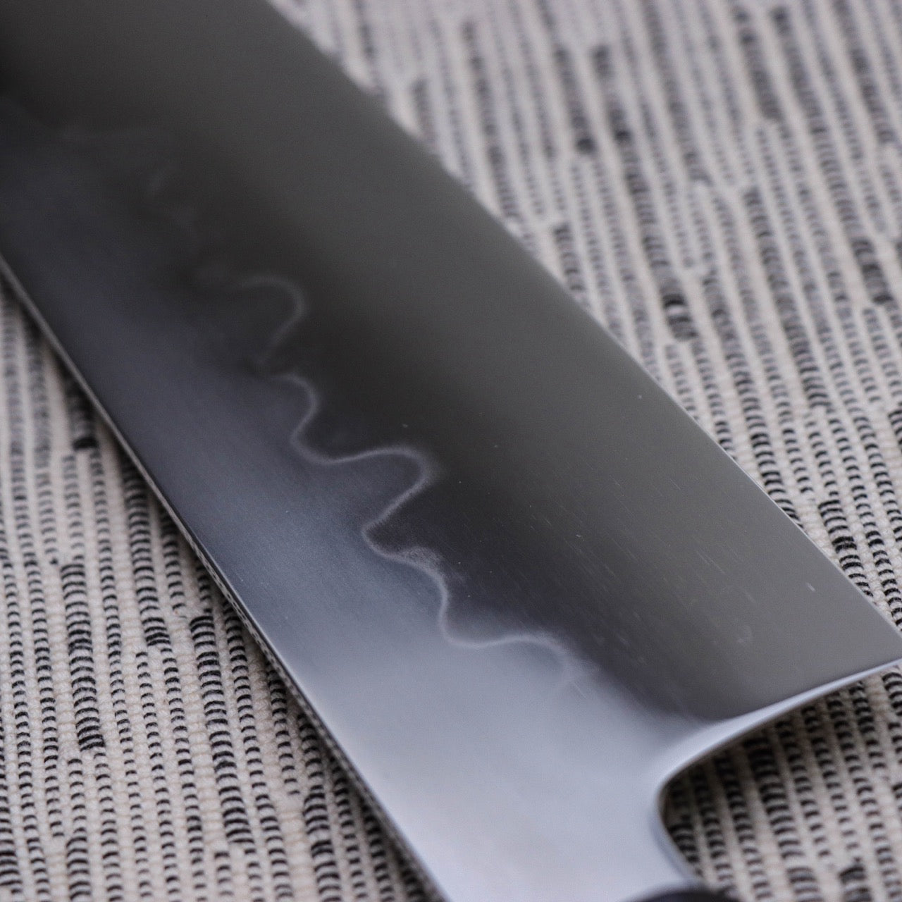 Minamoto Akitada White #3 Steel Tyouji Hamon Honyaki Wa-Gyuto