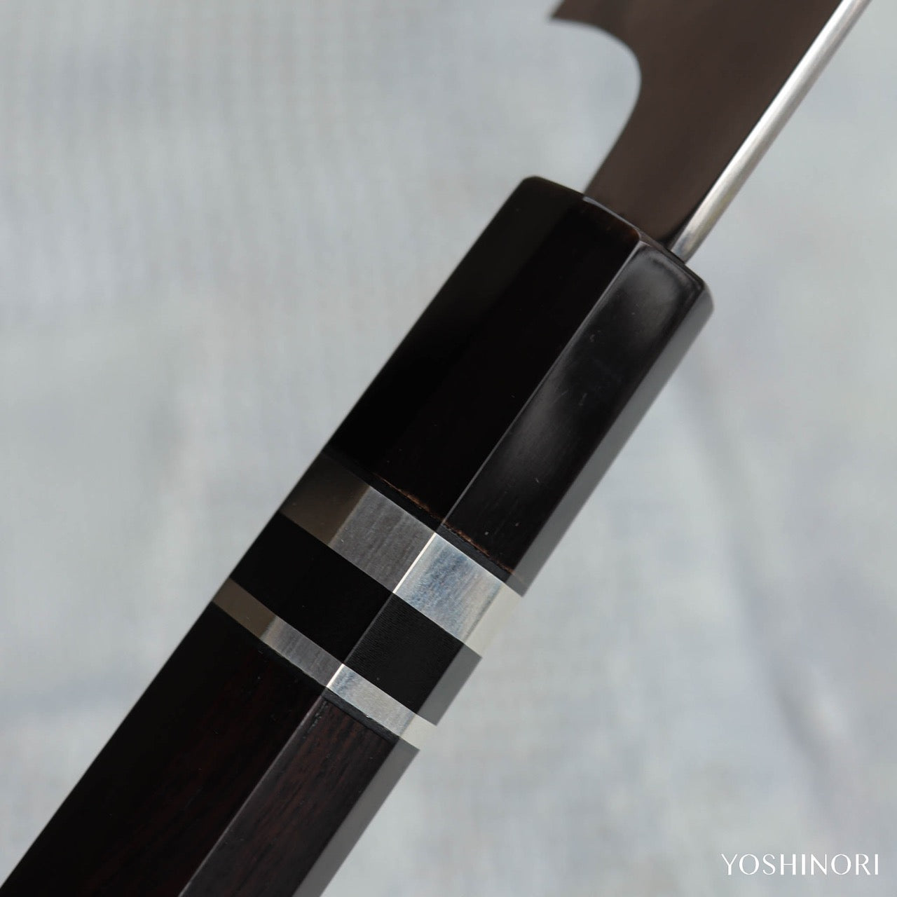 源昭忠 DX青二鋼 水本燒鏡面「蛙子丁子刃紋」和牛刀 付本漆螺鈿變塗鞘