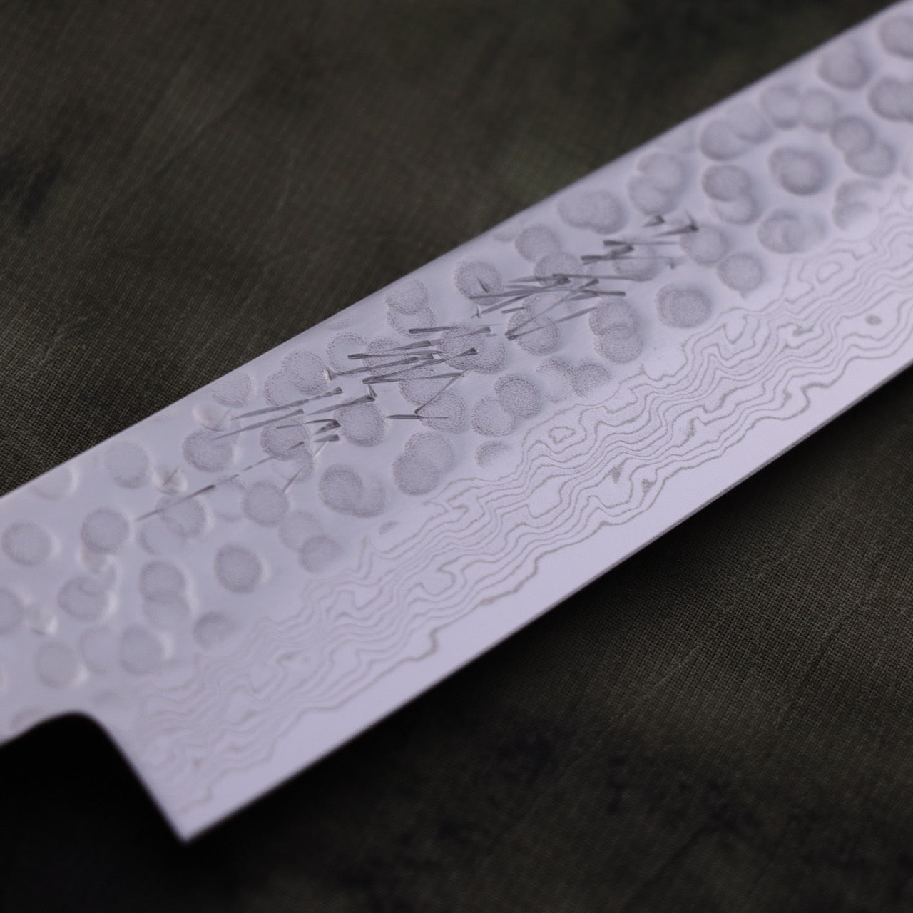 Yoshihiro VG10 45-layer Damascus Steel Tsuchime Finish Petty Mexican Rosewood handle