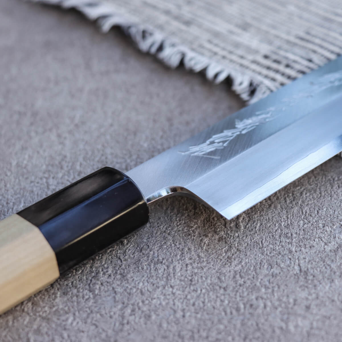 Yoshihiro Silver #3 Hon-Kasumi Kamagata Usuba Magnolia Handle