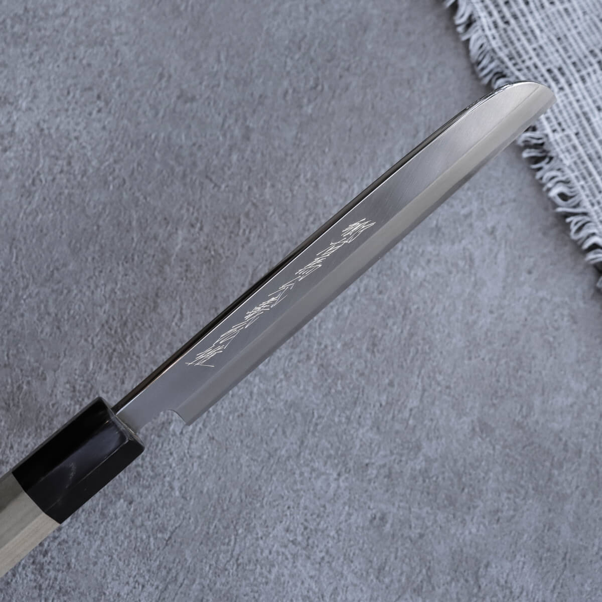 Yoshihiro Silver #3 Hon-Kasumi Kamagata Usuba Magnolia Handle