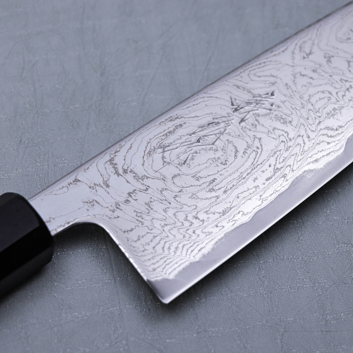 Yoshihiro AUS10 Damascus Stainless Steel Wa-Santoku
