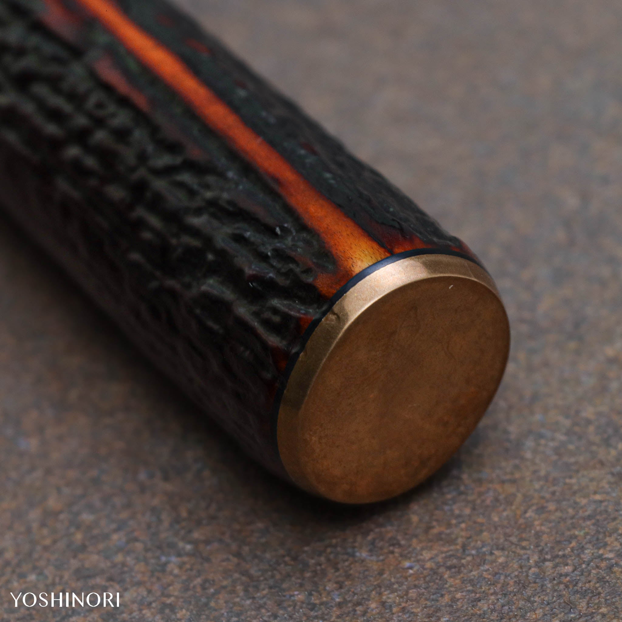 秋友義彥 甲伏鍛黑打 切付包丁（劍形山刀）琥珀鹿角柄