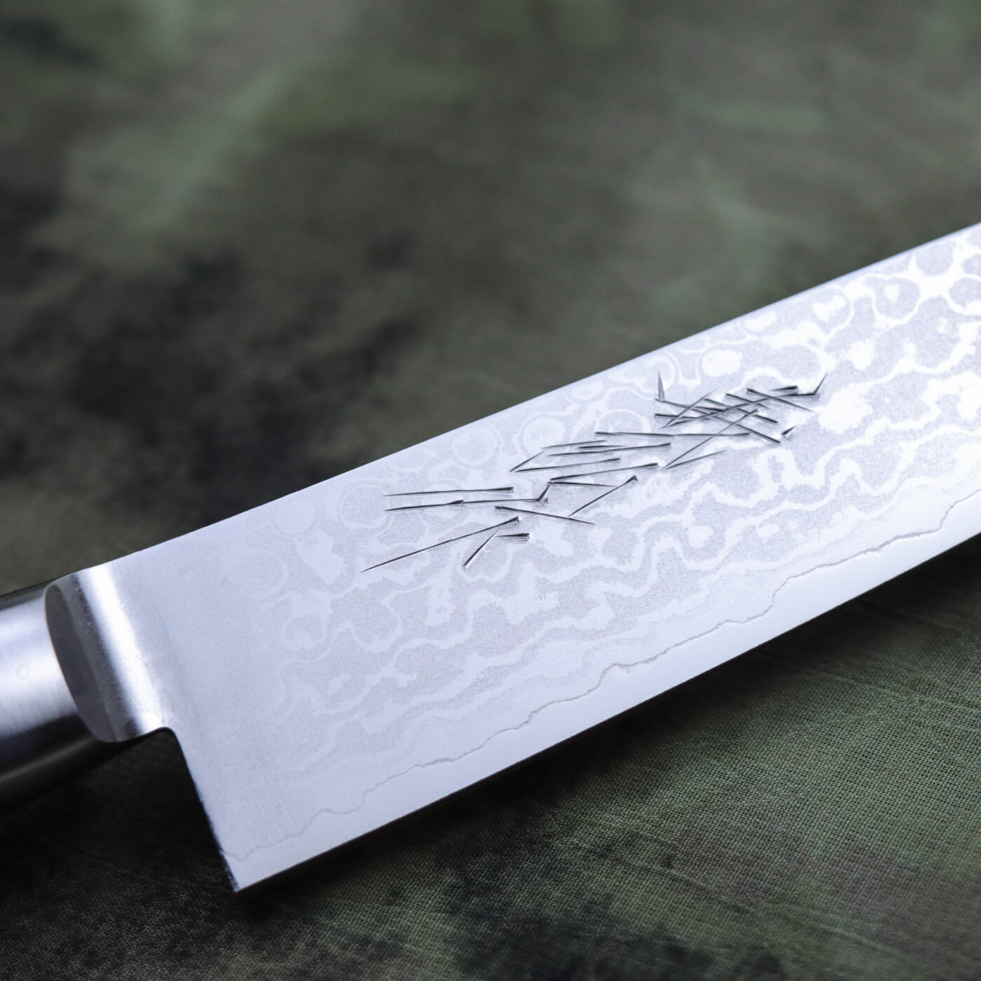 Yoshihiro VG10 17-layer Damascus Steel Petty Black Pakkawood Handle