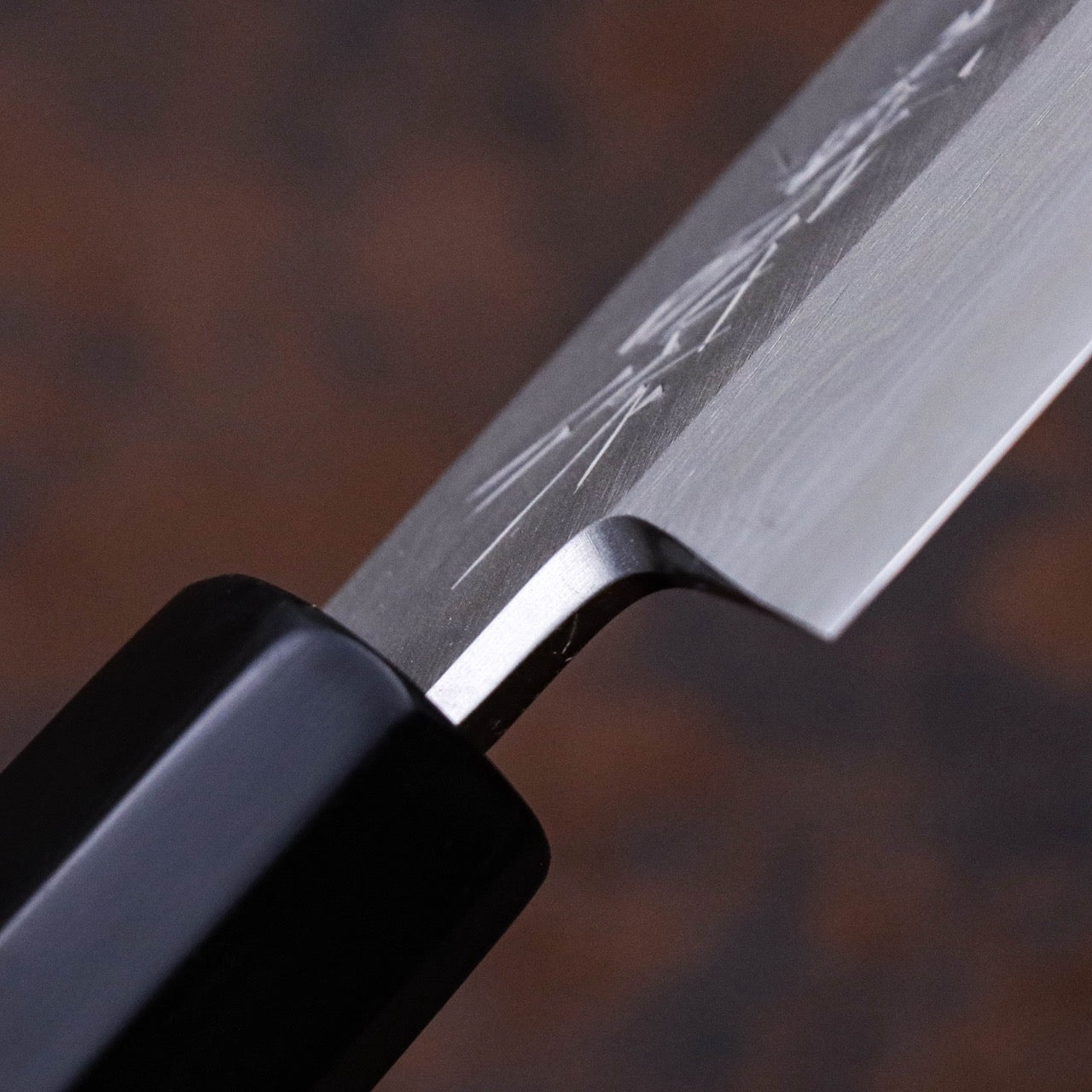 義弘作 銀三墨流 護摩箸 珠玉二本彫 柳刃