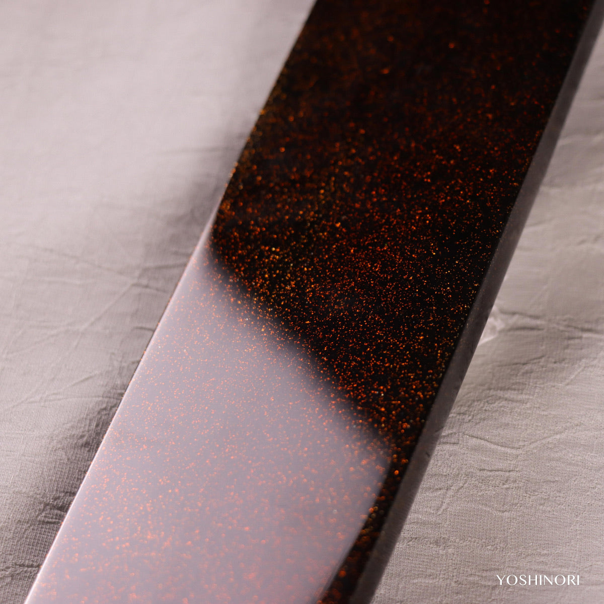 源昭忠 DX青二鋼 水本燒鏡面 「蛙子丁子刃紋」柳刃 付本漆金梨地塗鞘