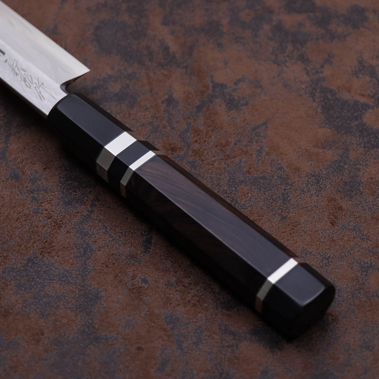 義弘作 銀三墨流 護摩箸 珠玉二本彫 柳刃