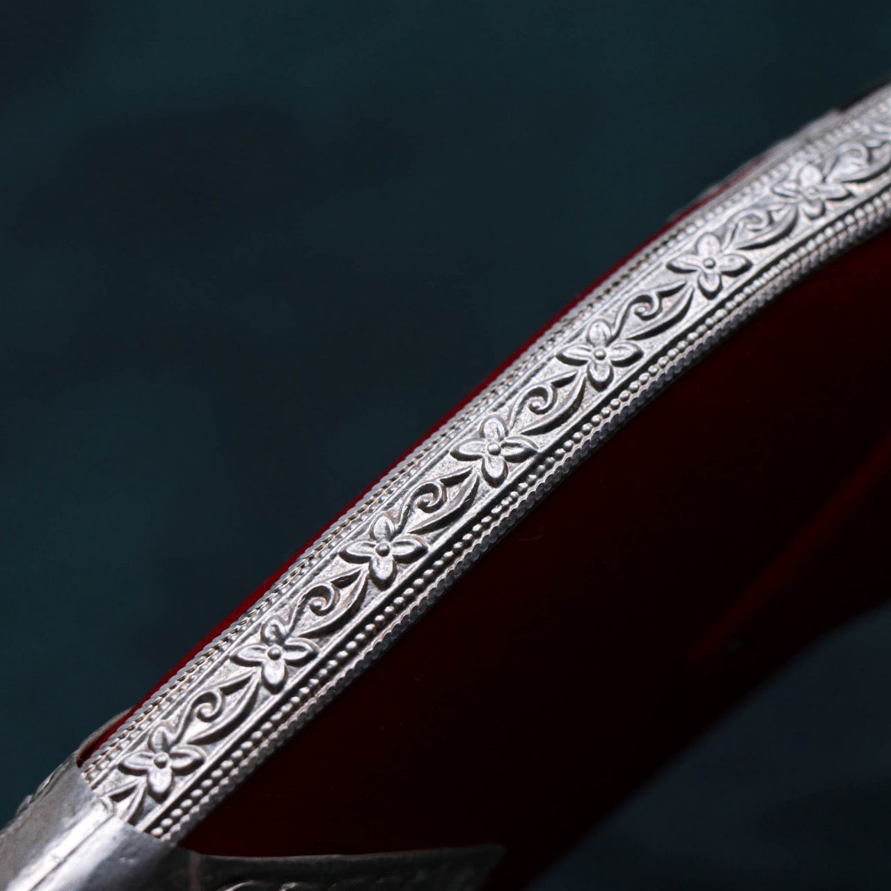 Khukuri House 手工鍛造 廓爾喀雕龍彎刀 銀製雕刻刀鞘