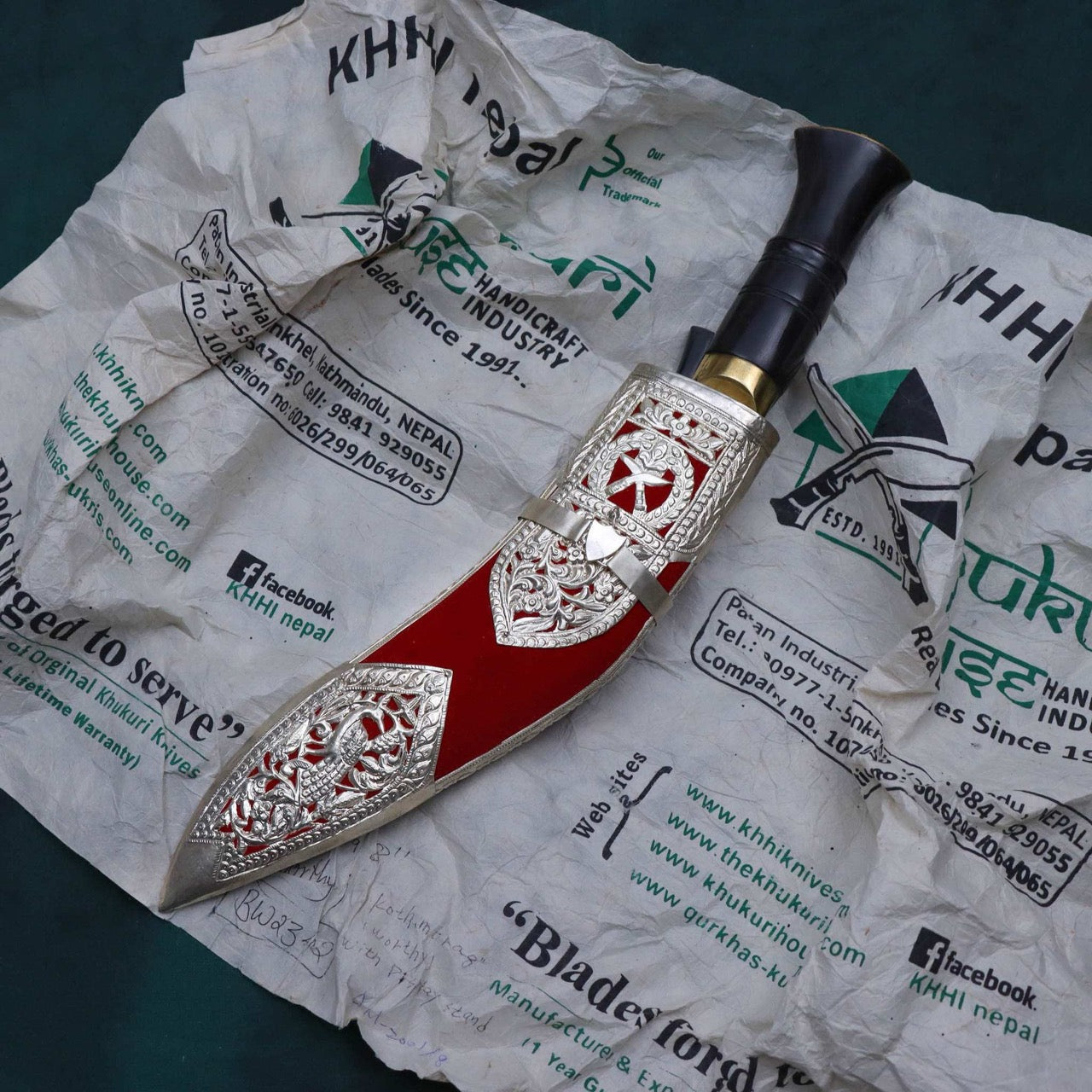 Khukuri House 手工鍛造 廓爾喀雕龍彎刀 銀製雕刻刀鞘